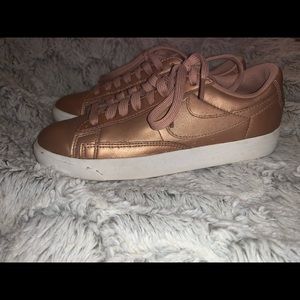 Nike Bronze Metallic Shoes